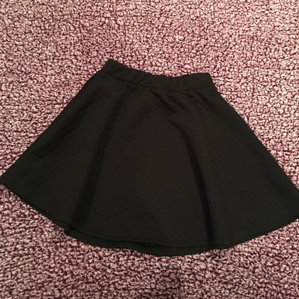 Charlotte Russe black skater skirt S